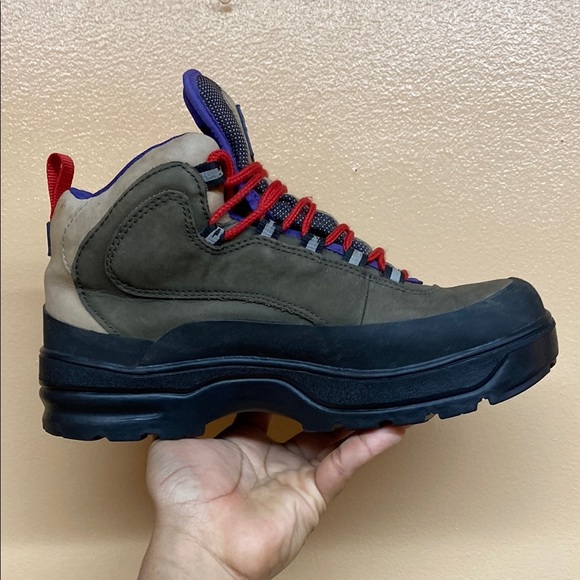 Vintage Tommy Hilfiger Men's Hiking Boots Brown Red Purple Black - Picture 9 of 16